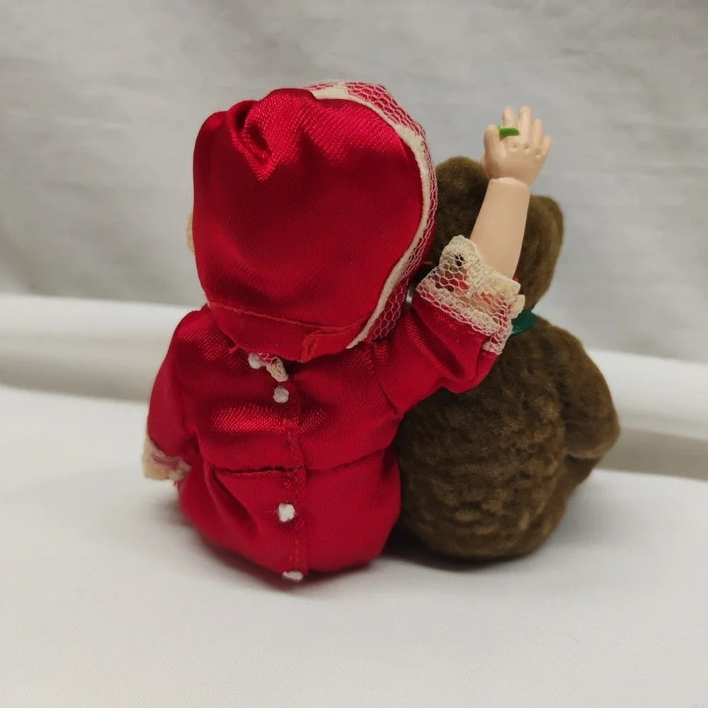 Hallmark Julianne & Teddy 1993 Special‎ Edition Christmas Keepsake Ornament